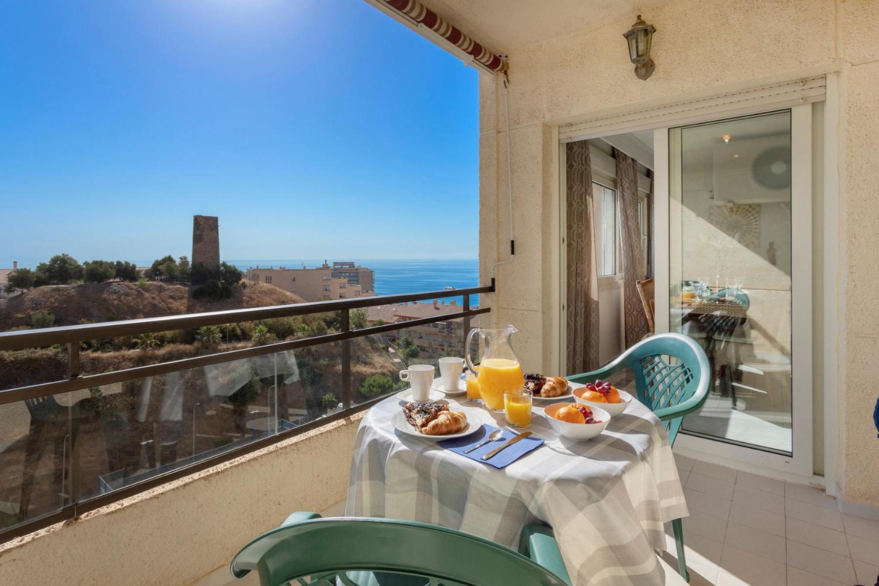 Apartamento frente al mar con increíbles piscinas Benalmádena Exterior foto