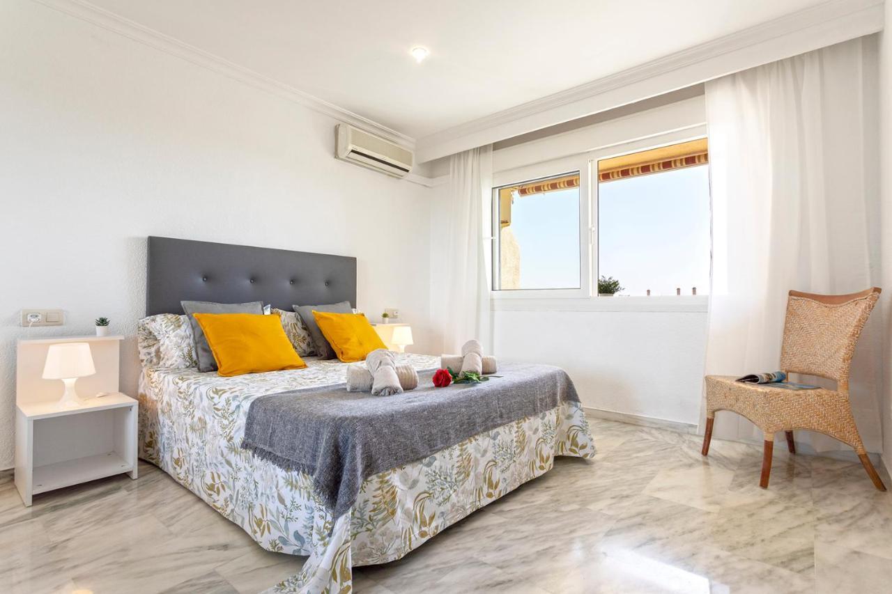 Apartamento frente al mar con increíbles piscinas Benalmádena Exterior foto