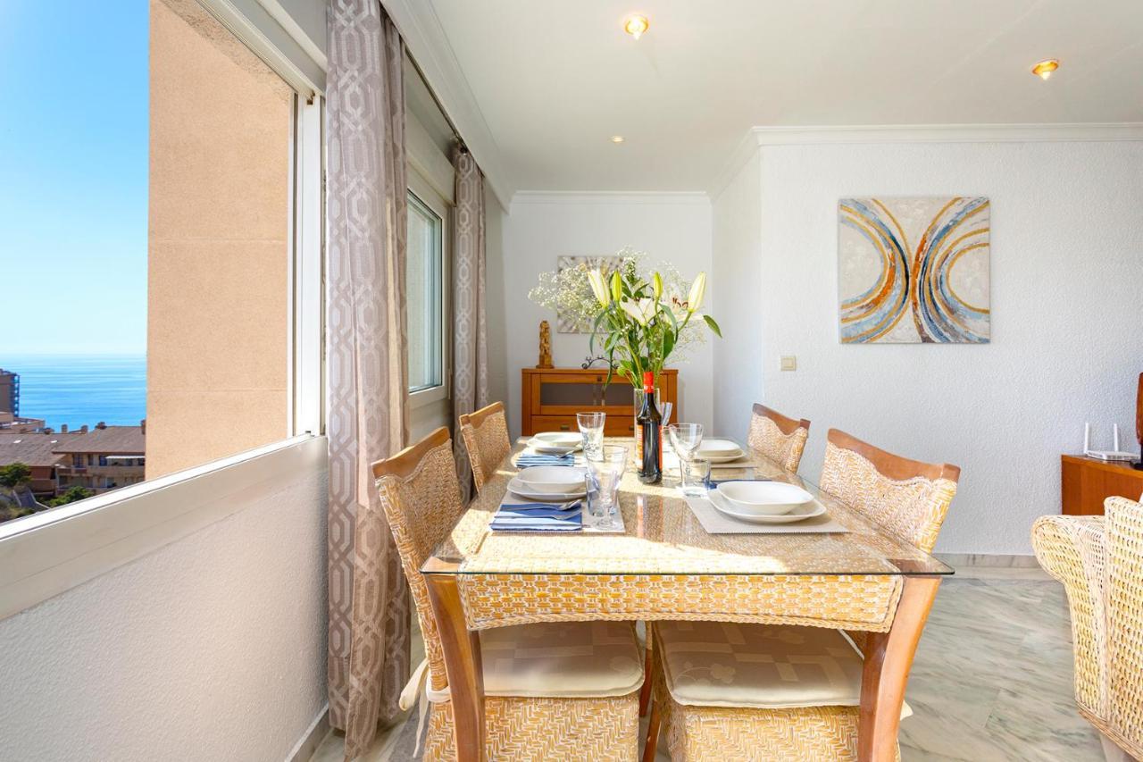Apartamento frente al mar con increíbles piscinas Benalmádena Exterior foto